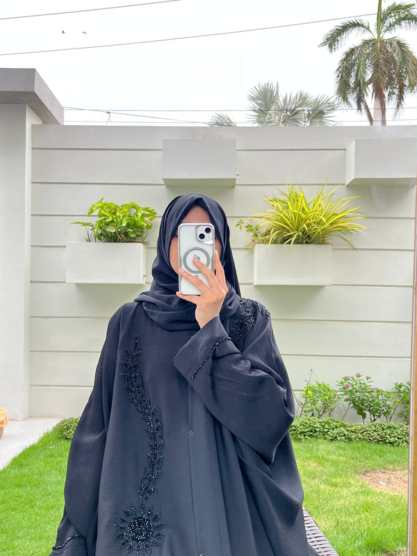 Stylish Black Abaya – Comfortable & Modest Fit