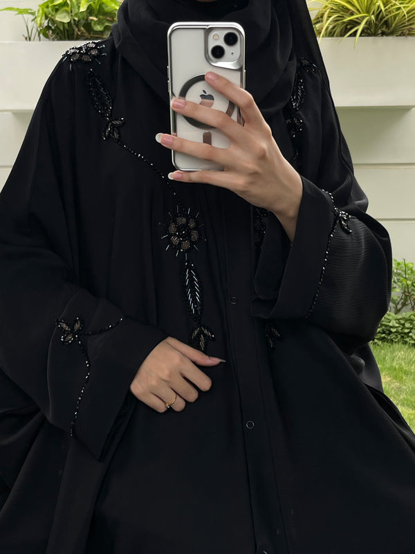 Stylish Black Abaya – Comfortable & Modest Fit